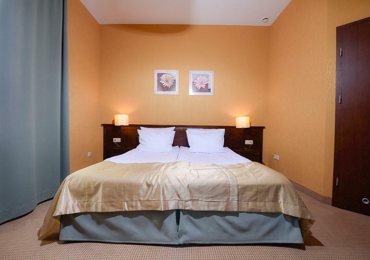 Hotel Nowodwory Ciechanowiec Esterno foto