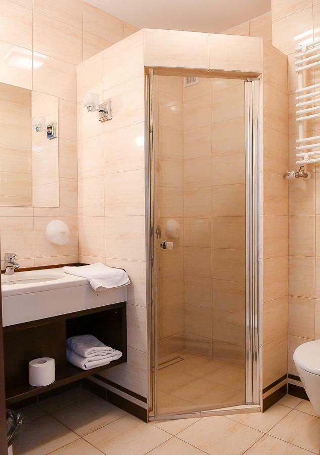 Hotel Nowodwory Ciechanowiec Esterno foto