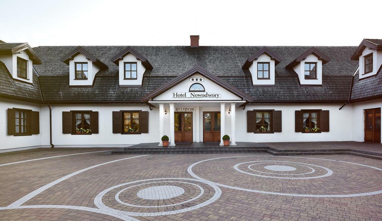 Hotel Nowodwory Ciechanowiec Esterno foto