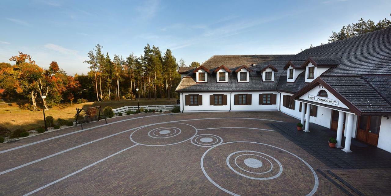 Hotel Nowodwory Ciechanowiec Esterno foto