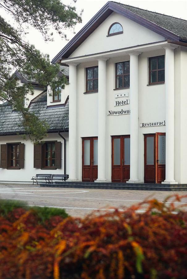 Hotel Nowodwory Ciechanowiec Esterno foto